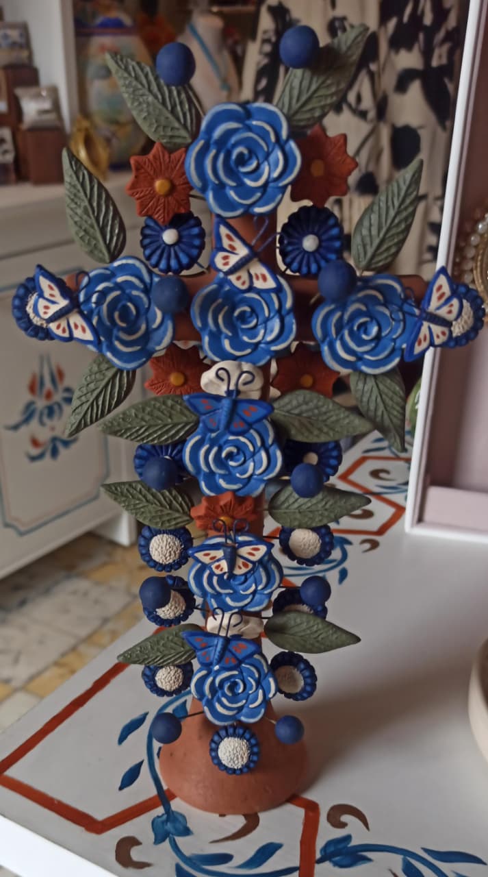 Cruz Tesoro Vida Primavera en Azul –  –  – Casa Tesoro de México