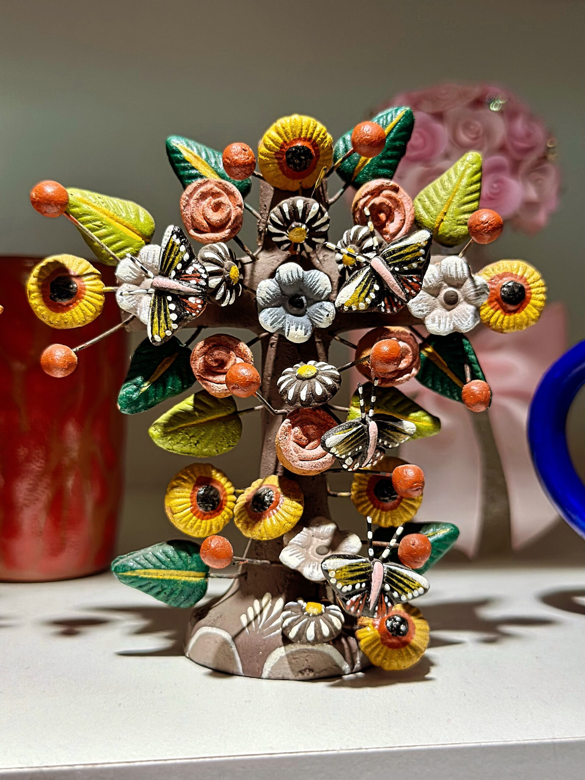 Handmade artisan object from Casa Tesoro de México